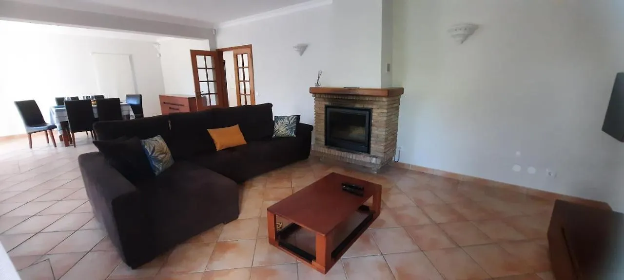 Villa Pretty Almancil 0*,